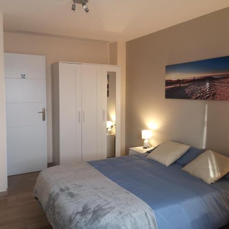 Hostal Mari En La Laguna, Alquiler Habitacion Privada En Hostal, 6 Habitaciones Cerca De La Universidad Y Aeropuerto Norte, 3 Banos Compartidos لا لاغونا المظهر الخارجي الصورة