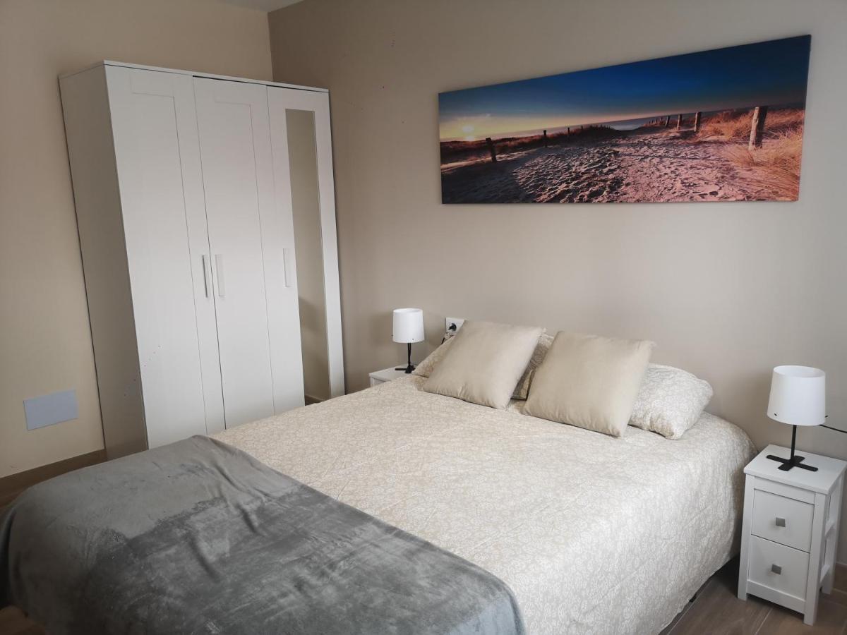 Hostal Mari En La Laguna, Alquiler Habitacion Privada En Hostal, 6 Habitaciones Cerca De La Universidad Y Aeropuerto Norte, 3 Banos Compartidos لا لاغونا المظهر الخارجي الصورة