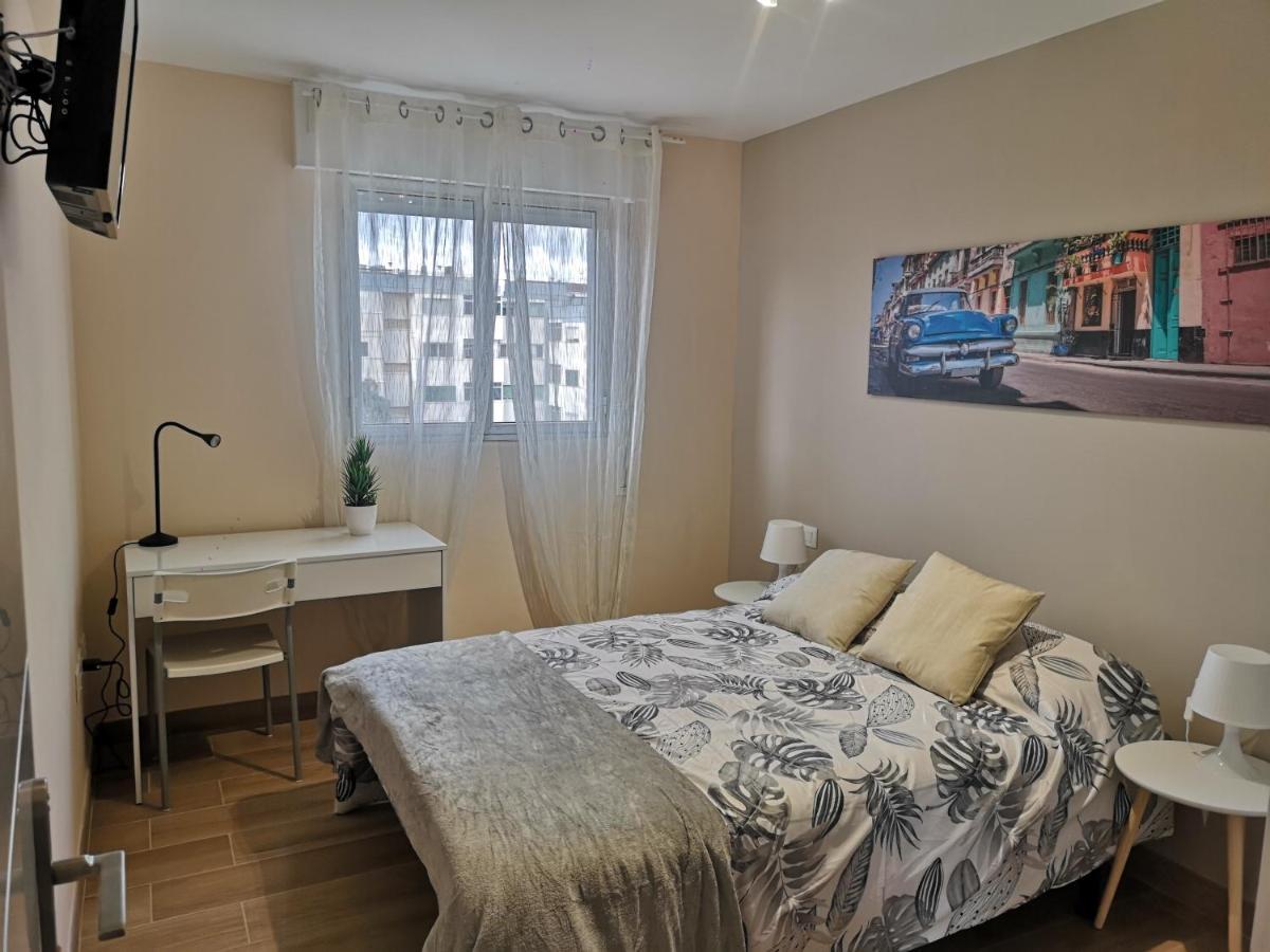 Hostal Mari En La Laguna, Alquiler Habitacion Privada En Hostal, 6 Habitaciones Cerca De La Universidad Y Aeropuerto Norte, 3 Banos Compartidos لا لاغونا المظهر الخارجي الصورة