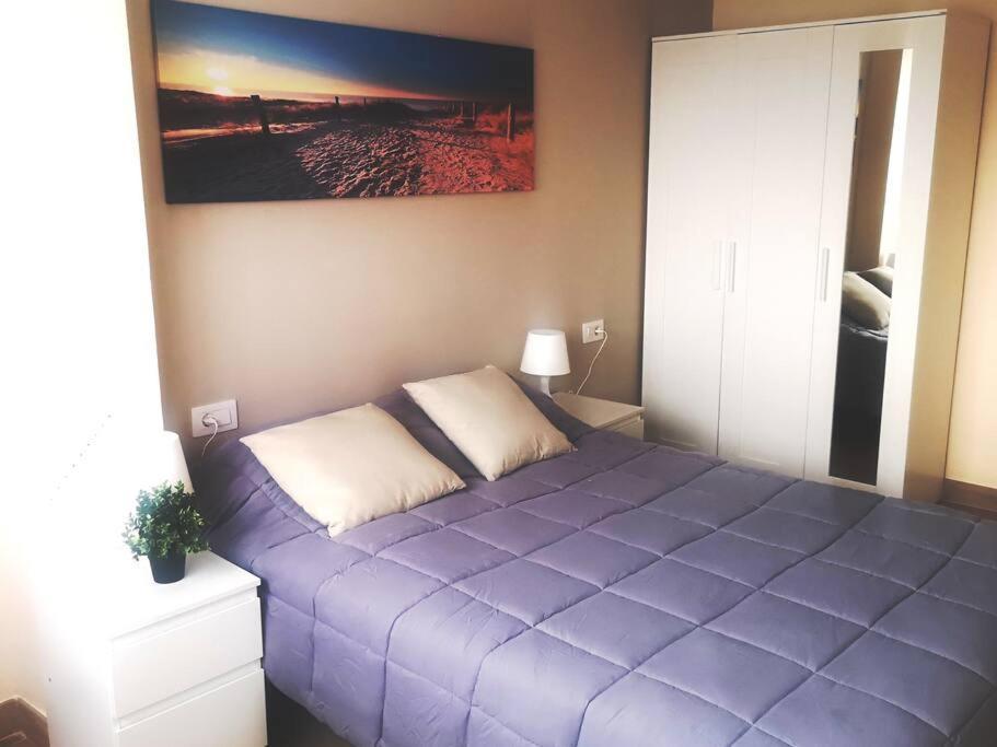 Hostal Mari En La Laguna, Alquiler Habitacion Privada En Hostal, 6 Habitaciones Cerca De La Universidad Y Aeropuerto Norte, 3 Banos Compartidos لا لاغونا المظهر الخارجي الصورة