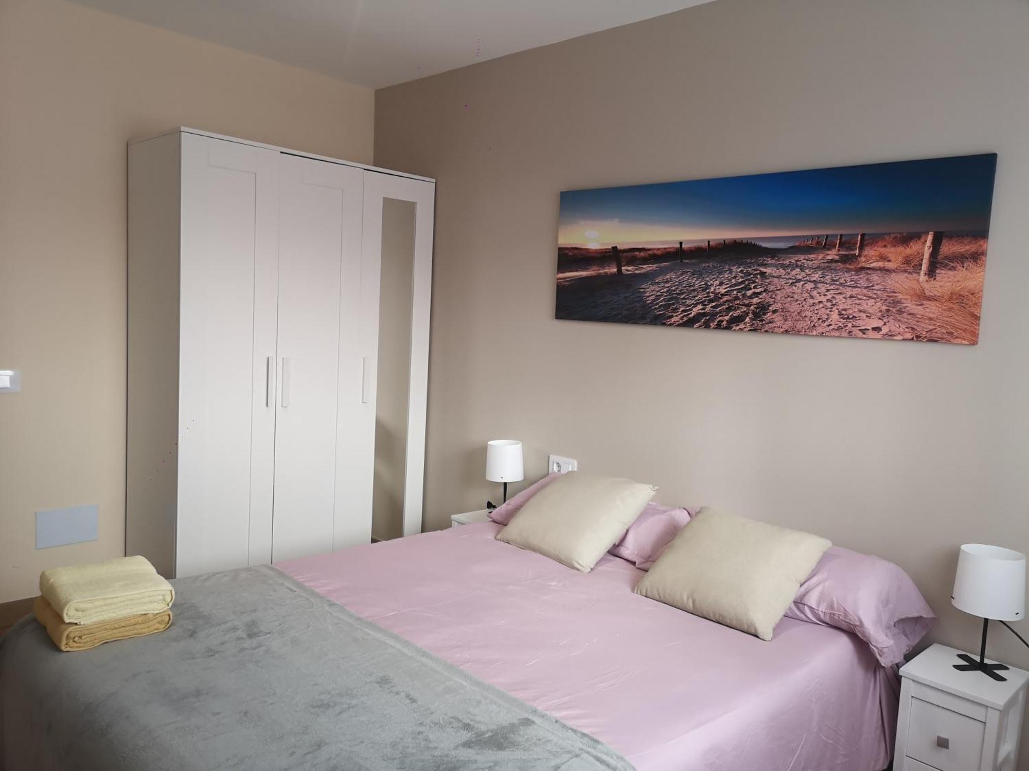 Hostal Mari En La Laguna, Alquiler Habitacion Privada En Hostal, 6 Habitaciones Cerca De La Universidad Y Aeropuerto Norte, 3 Banos Compartidos لا لاغونا المظهر الخارجي الصورة